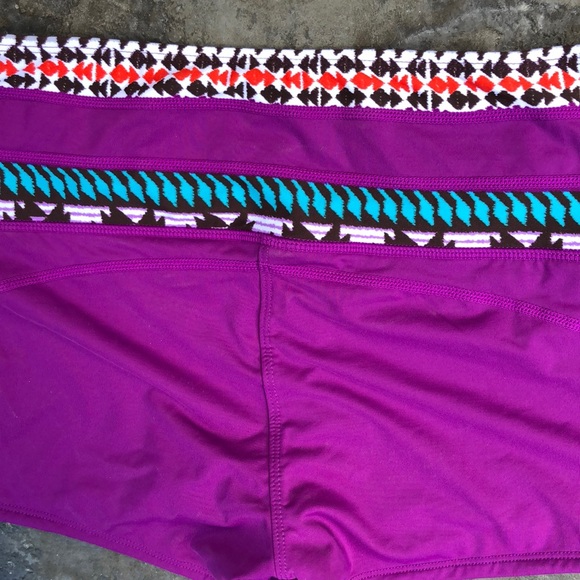 Athleta Swimsuit 2pc Top S Bottom M - Picture 5 of 7